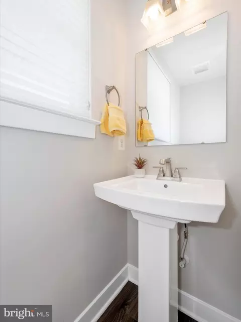 Bath - 1611 Trotter St, Frederick, MD 21702 photo 1 of 5