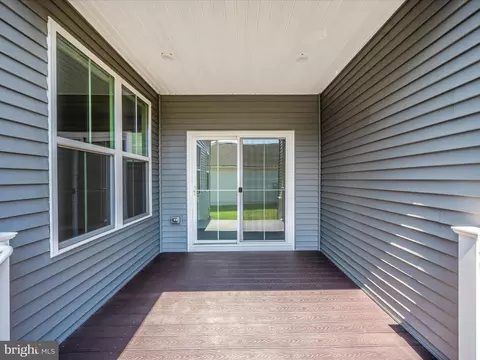 Exterior - 1611 Trotter St, Frederick, MD 21702 photo 6 of 13
