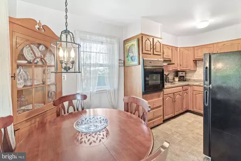 Dining - 921 Cherokee Trl, Frederick, MD 21701 photo 1 of 1