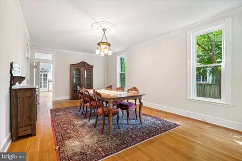 Dining - 300 E Main St, Middletown, MD 21769 photo 2 of 3