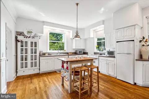 Kitchen - 300 E Main St, Middletown, MD 21769 photo 3 of 4