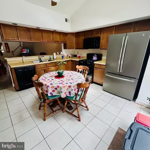 109 Charleston Ln, Frederick, MD 21702 photo 7