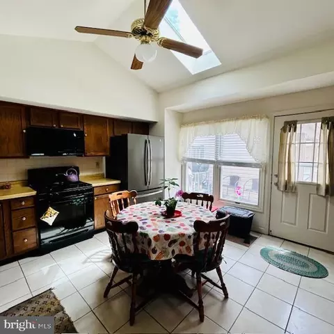 109 Charleston Ln, Frederick, MD 21702 photo 10