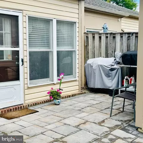 109 Charleston Ln, Frederick, MD 21702 photo 5
