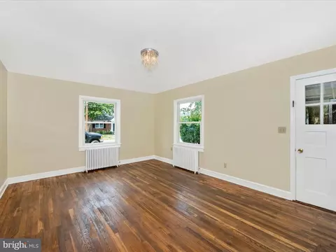 Living - 12 E 14th St, Frederick, MD 21701 photo 4 of 8