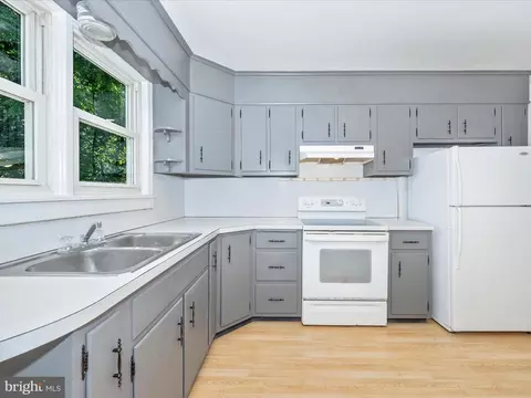 Kitchen - 12 E 14th St, Frederick, MD 21701 photo 6 of 7