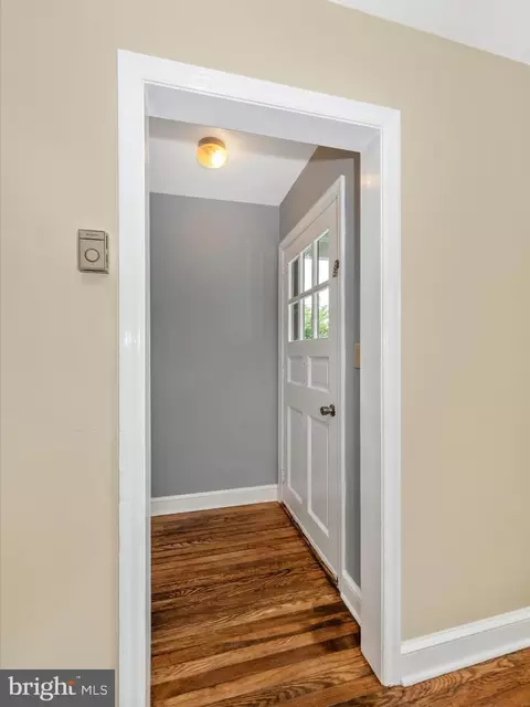 Entry Way - 12 E 14th St, Frederick, MD 21701 photo 1 of 2