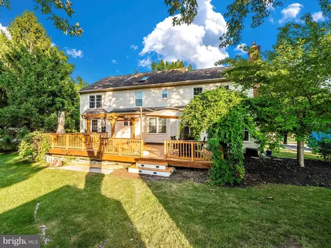 Exterior - 9014 Spring Meadow Cir, Frederick, MD 21701 photo 7 of 26