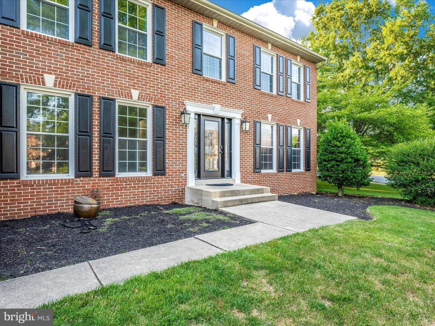 Exterior - 9014 Spring Meadow Cir, Frederick, MD 21701 photo 3 of 26