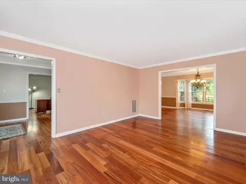 Living - 9014 Spring Meadow Cir, Frederick, MD 21701 photo 7 of 12