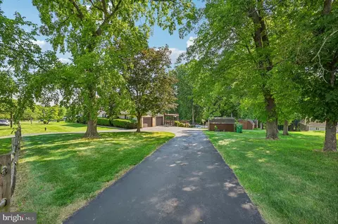 Exterior - 6131 Long Branch Rd, Frederick, MD 21701 photo 1 of 13