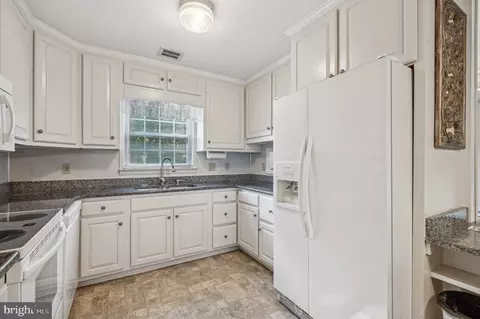 Kitchen - 6131 Long Branch Rd, Frederick, MD 21701 photo 1 of 4