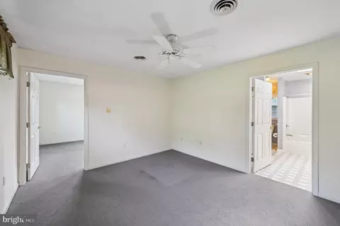 Bedroom - 6131 Long Branch Rd, Frederick, MD 21701 photo 4 of 14