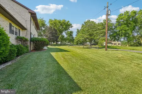 Exterior - 6131 Long Branch Rd, Frederick, MD 21701 photo 3 of 13