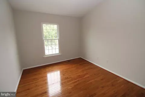 Bedroom - 5040 Merganser Ct, Frederick, MD 21703 photo 3 of 6