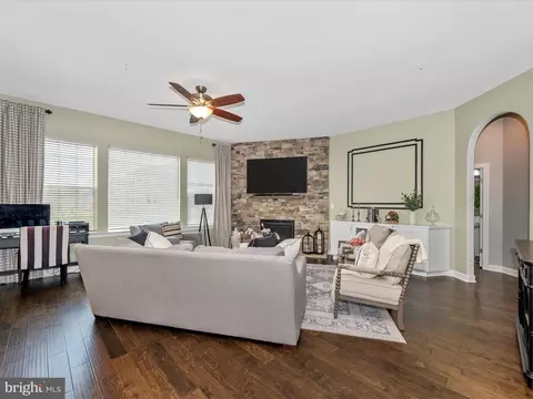 Living - 8468 Pine Bluff Rd, Frederick, MD 21704 photo 1 of 4