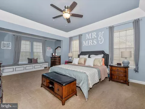 Bedroom - 8468 Pine Bluff Rd, Frederick, MD 21704 photo 5 of 6