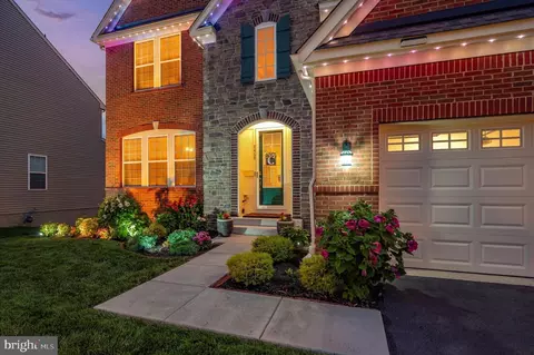 Exterior - 8468 Pine Bluff Rd, Frederick, MD 21704 photo 24 of 31