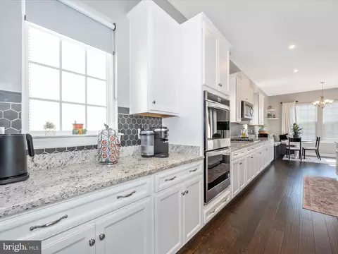 Kitchen - 8468 Pine Bluff Rd, Frederick, MD 21704 photo 5 of 5