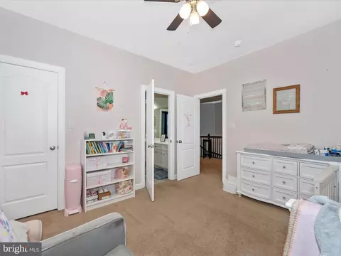 Bedroom - 8468 Pine Bluff Rd, Frederick, MD 21704 photo 4 of 6