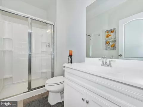 Bath - 8468 Pine Bluff Rd, Frederick, MD 21704 photo 5 of 5