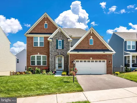 Exterior - 8468 Pine Bluff Rd, Frederick, MD 21704 photo 16 of 31