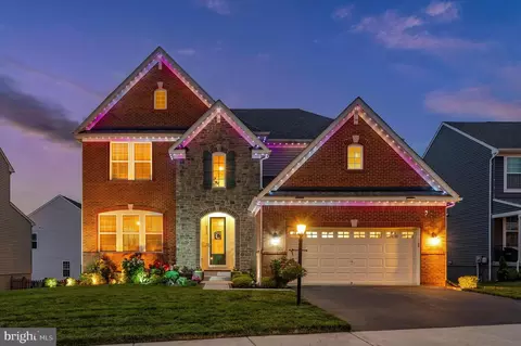 Exterior - 8468 Pine Bluff Rd, Frederick, MD 21704 photo 25 of 31