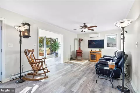 6936 Linganore Rd, Frederick, MD 21701 photo 6