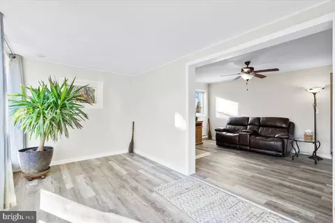 6936 Linganore Rd, Frederick, MD 21701 photo 9