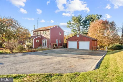 6936 Linganore Rd, Frederick, MD 21701