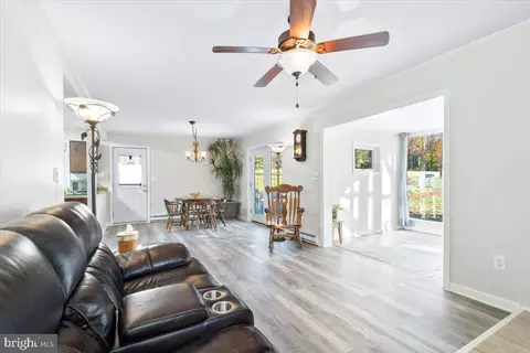 6936 Linganore Rd, Frederick, MD 21701 photo 7