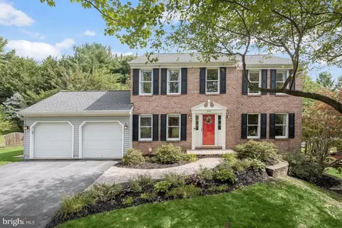 604 Park Ridge Dr, Mount Airy, MD 21771