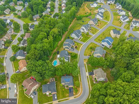 View/Area - 6436 Dresden Pl, Frederick, MD 21701 photo 6 of 13
