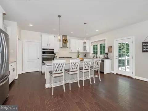 Kitchen - 6436 Dresden Pl, Frederick, MD 21701 photo 3 of 5