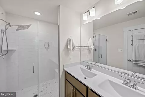 Bath - 758 7 Tatum Ct, Frederick, MD 21702 photo 1 of 3