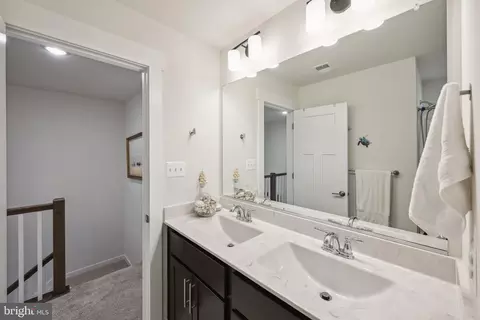 Entry Way - 758 7 Tatum Ct, Frederick, MD 21702 photo 9 of 9