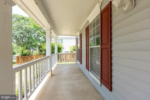 902 Twin Oak Ct, Frederick, MD 21701 photo 5