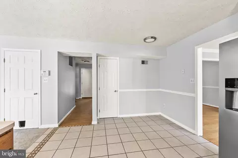 902 Twin Oak Ct, Frederick, MD 21701 photo 14