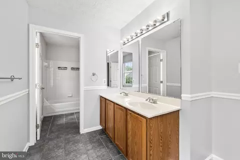 902 Twin Oak Ct, Frederick, MD 21701 photo 21