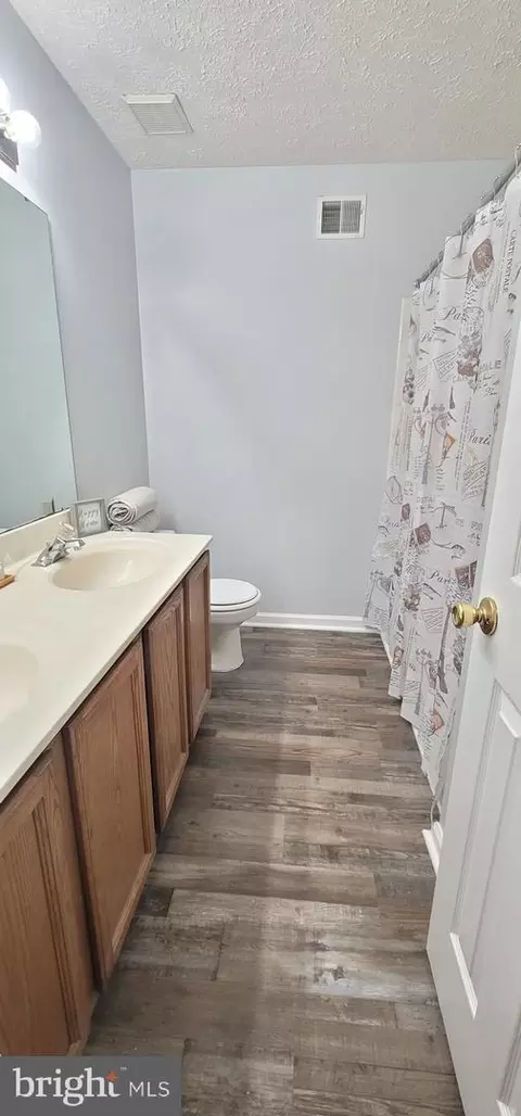 902 Twin Oak Ct, Frederick, MD 21701 photo 25