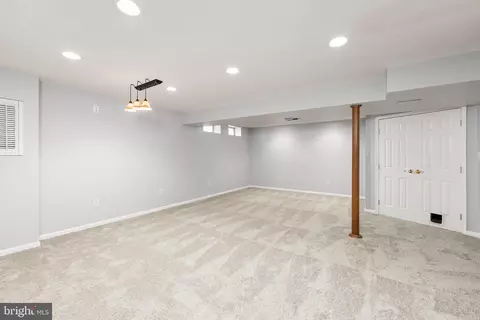 902 Twin Oak Ct, Frederick, MD 21701 photo 33