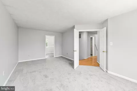 902 Twin Oak Ct, Frederick, MD 21701 photo 18