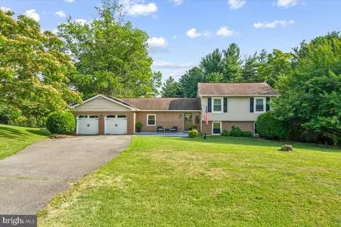 11587 Liberty Oak Dr, Frederick, MD 21701