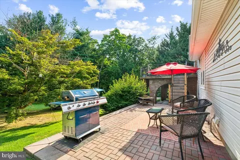 Exterior - 11587 Liberty Oak Dr, Frederick, MD 21701 photo 7 of 15