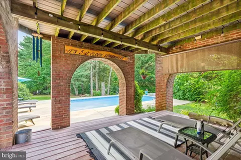 Exterior - 11587 Liberty Oak Dr, Frederick, MD 21701 photo 9 of 15