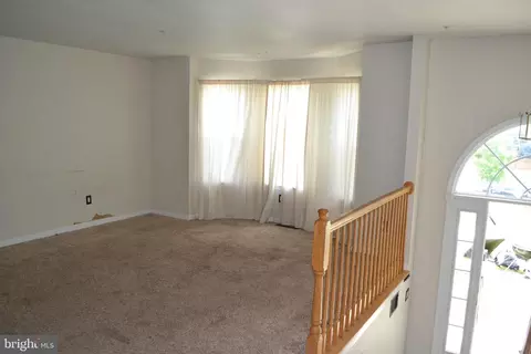 8802 Briarcliff Ln, Frederick, MD 21701 photo 6