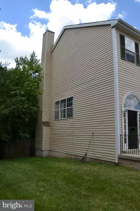 8802 Briarcliff Ln, Frederick, MD 21701 photo 3