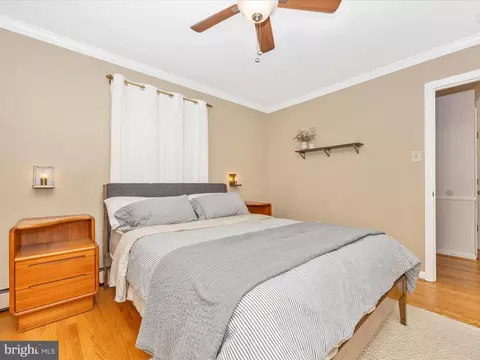Bedroom - 201 Crestview Ct, Frederick, MD 21702 photo 6 of 7