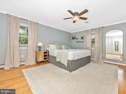 Bedroom - 201 Crestview Ct, Frederick, MD 21702 photo 1 of 7