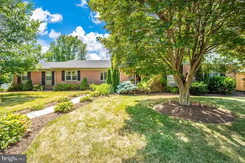 Exterior - 201 Crestview Ct, Frederick, MD 21702 photo 2 of 9